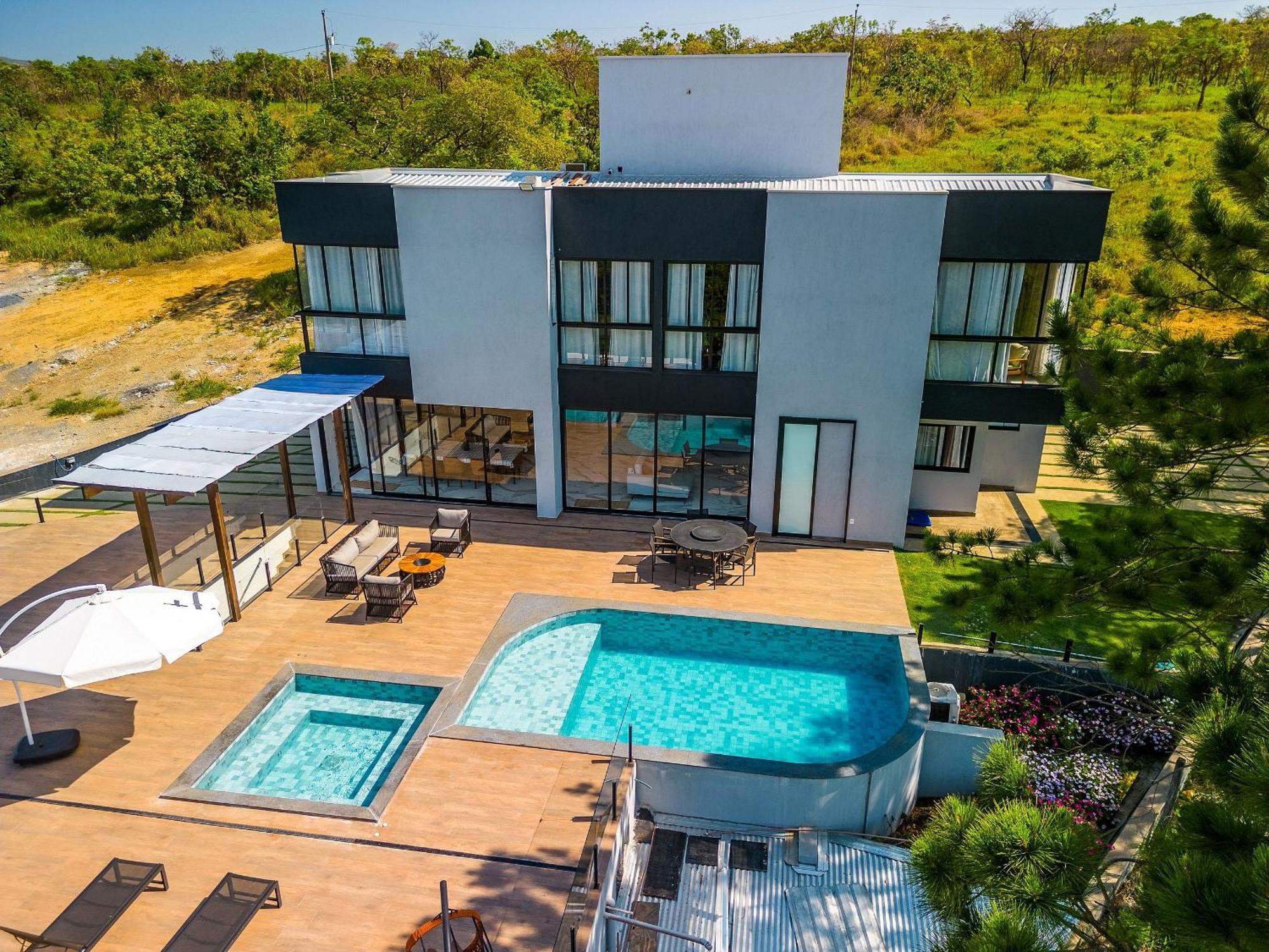Pousada Com Piscina, Jacuzzi E Com Vista Em Capitolio - Casa Decore Экстерьер фото