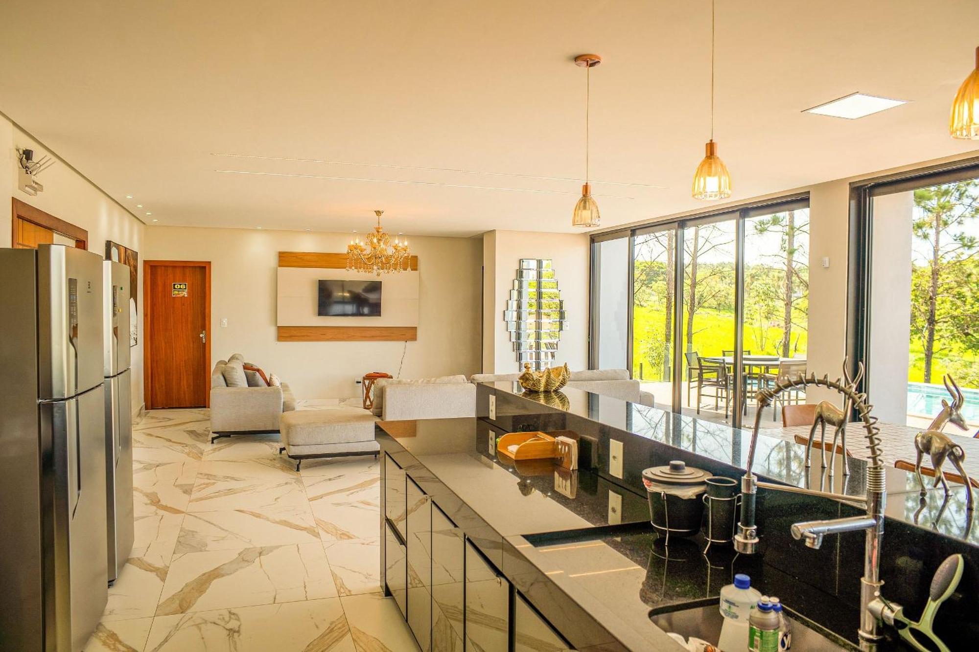 Pousada Com Piscina, Jacuzzi E Com Vista Em Capitolio - Casa Decore Экстерьер фото
